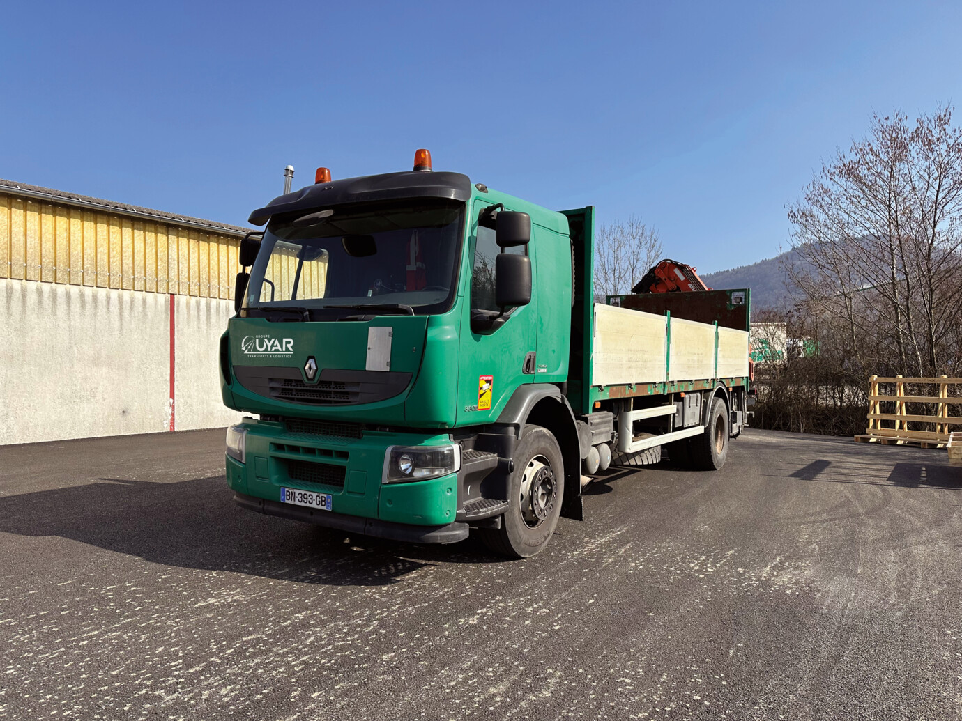 groupe_uyar_transport_routier_camion_grue groupe_uyar_transport_routier_camion_grue